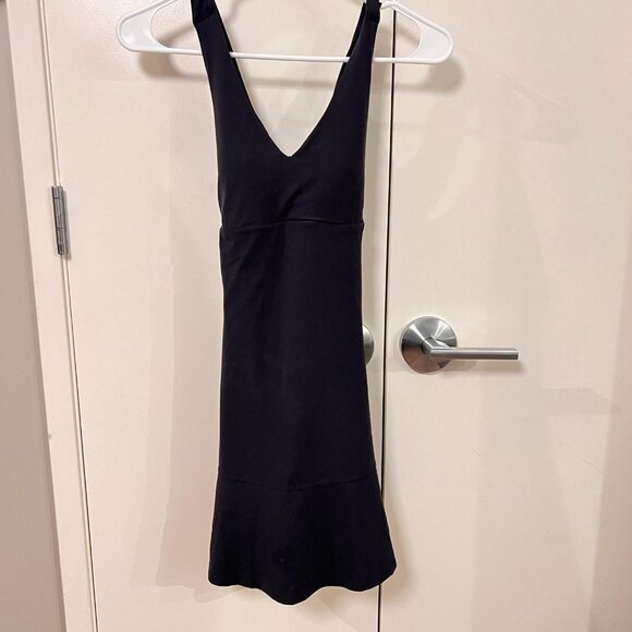 All In Motion V Active Dress - Picture 5 of 9